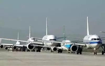 首都、南苑机场绕飞