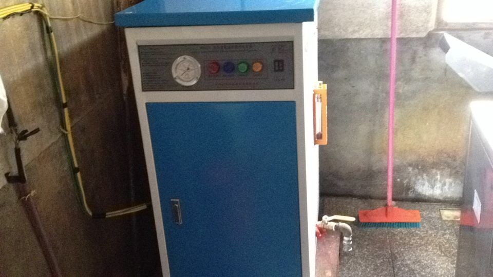 武汉个体打豆腐.jpg 武汉个体打豆腐.jpg