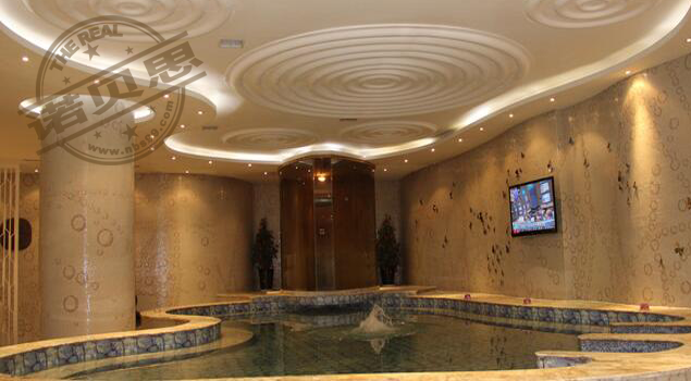 桑拿浴池用黄瓜视频黄色下载