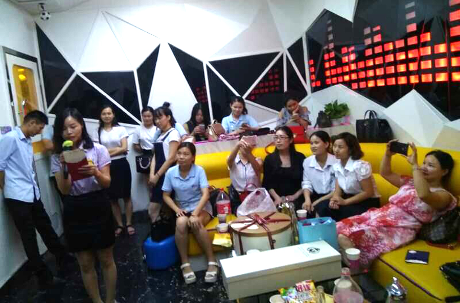 黄瓜成视频人APP生日会