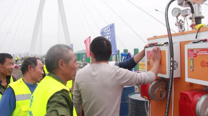 桥梁养护200公斤燃油蒸汽发生器 桥梁养护200公斤燃油蒸汽发生器