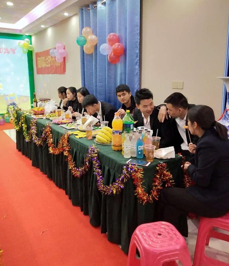 员工生日12.png 员工生日12.png