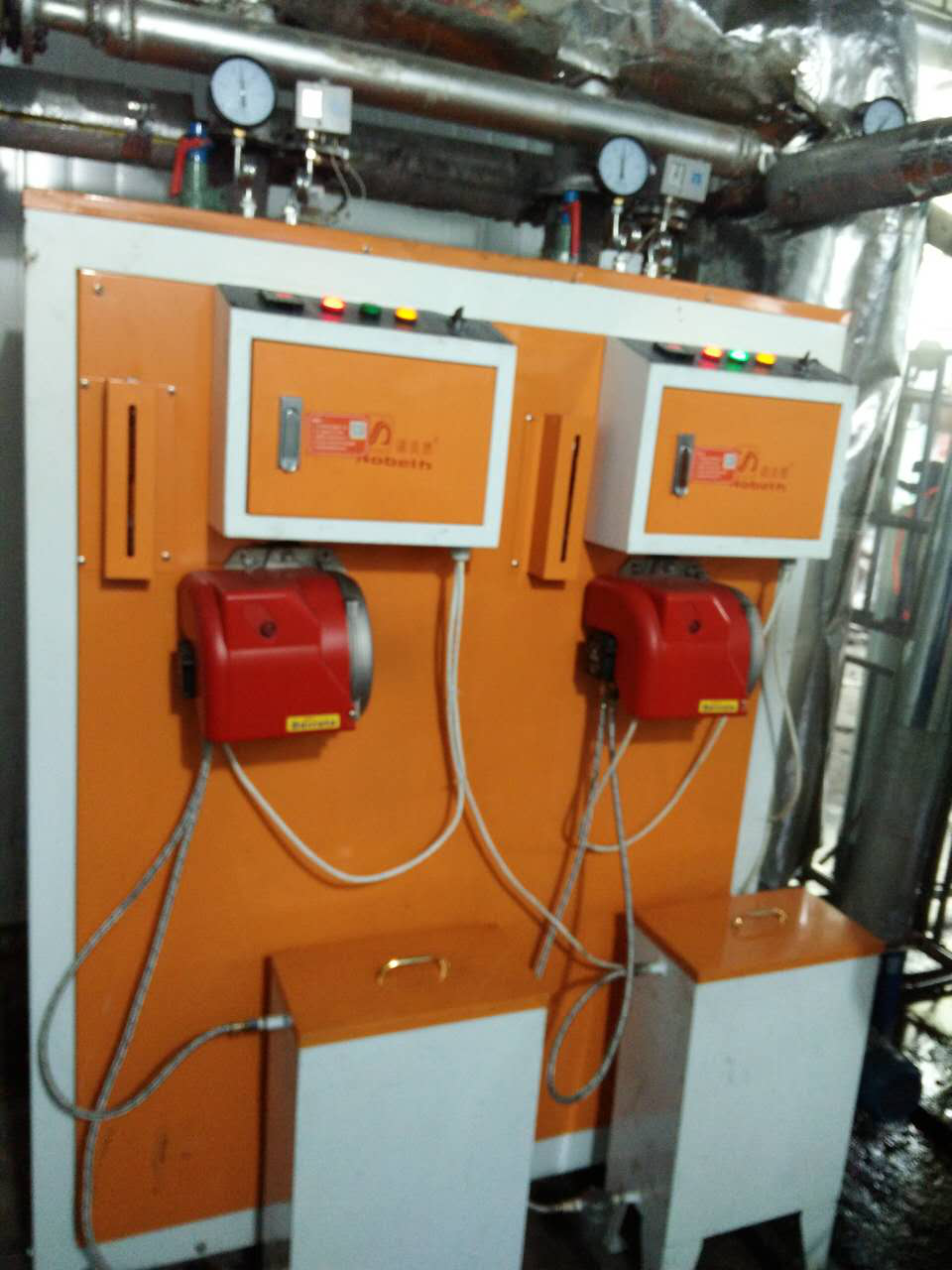 服装厂配套使用黄瓜成视频人APP蒸汽发生器使用