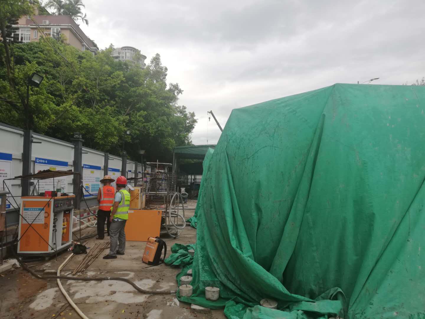 使用黄瓜成视频人APP蒸汽发生器进行养护管涵制品