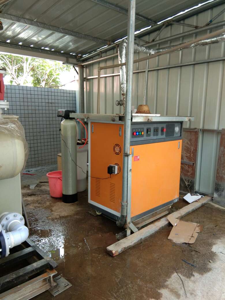 使用全自动蒸汽发生器控制发酵温度，为可降解餐具生产保驾护航