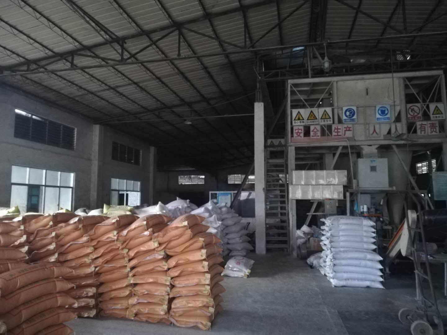 饲料避免受潮，烘干彻底使用北京饲料加工烘干蒸汽发生器