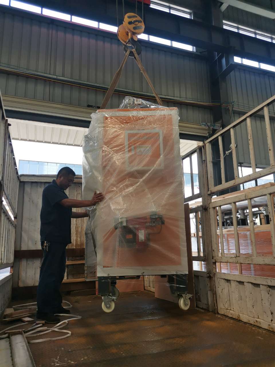 洁净蒸汽助力食品生产，湖南食品加工洁净蒸汽发生器发货啦