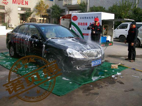 【美国】黄瓜成视频人APP洗车用黄瓜视频黄色下载走进美国